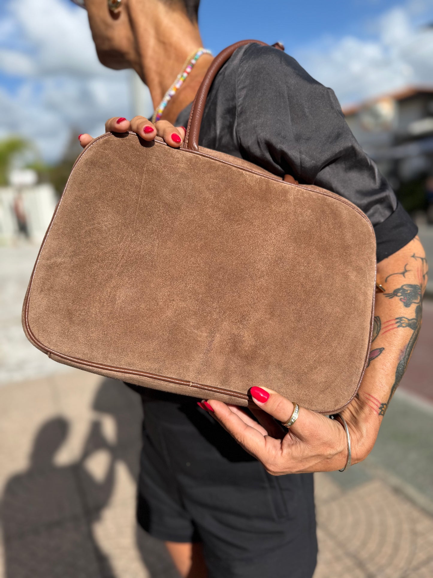 MINOU SUEDE