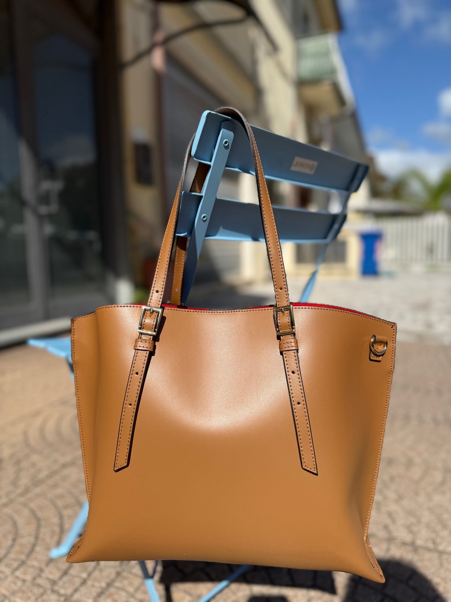 Tote bag