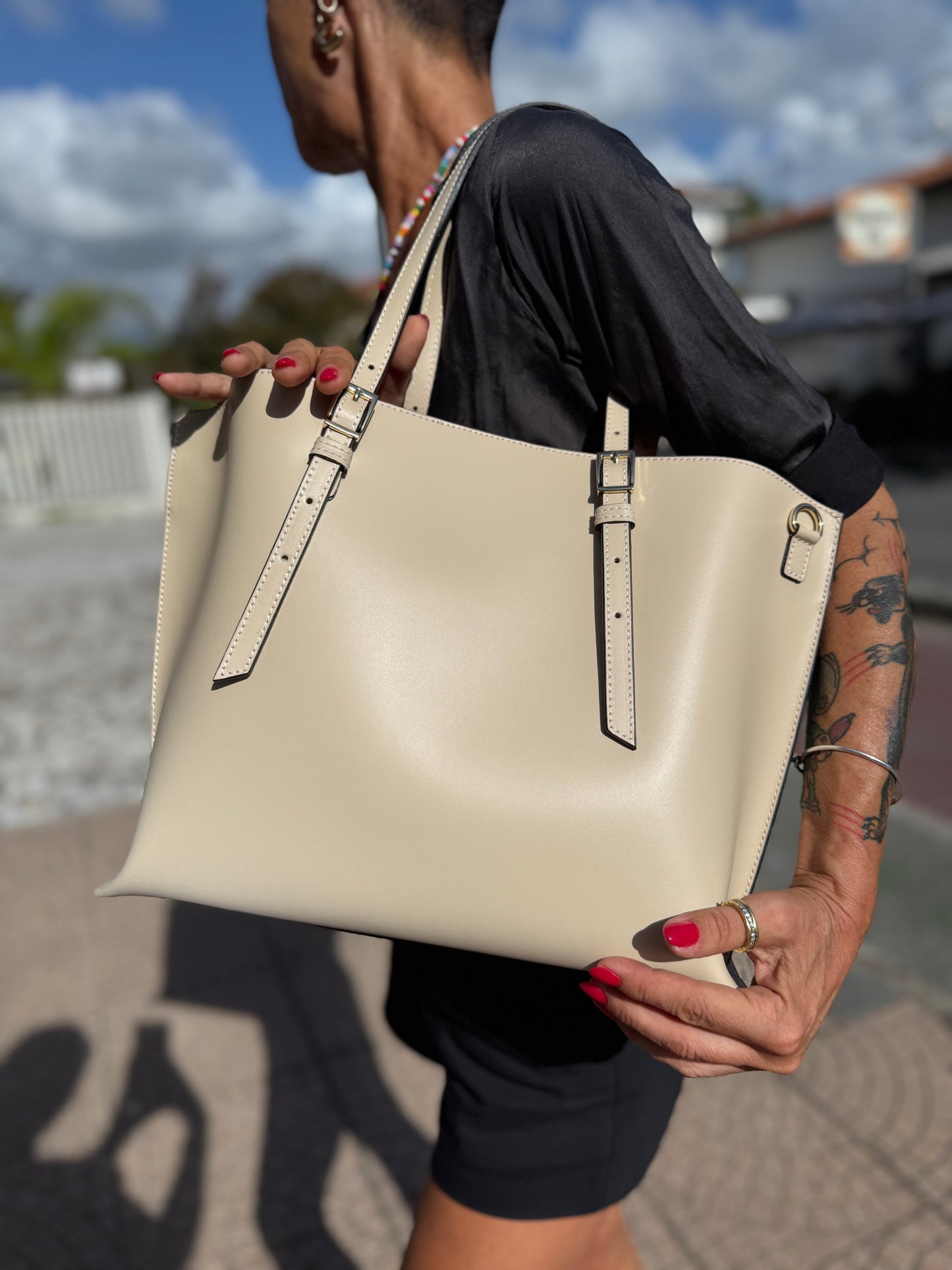 Tote bag