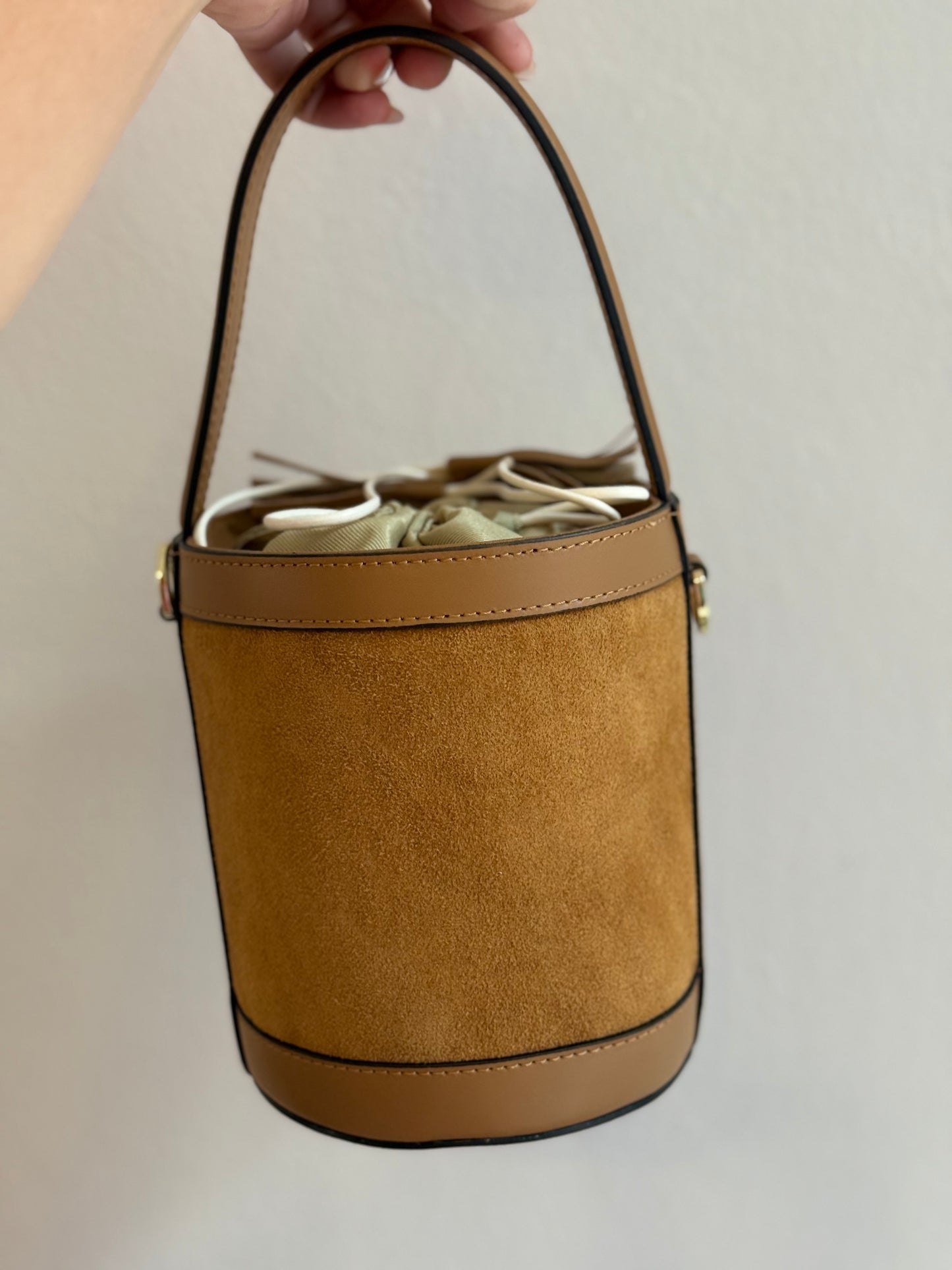 Secchiellino in suede