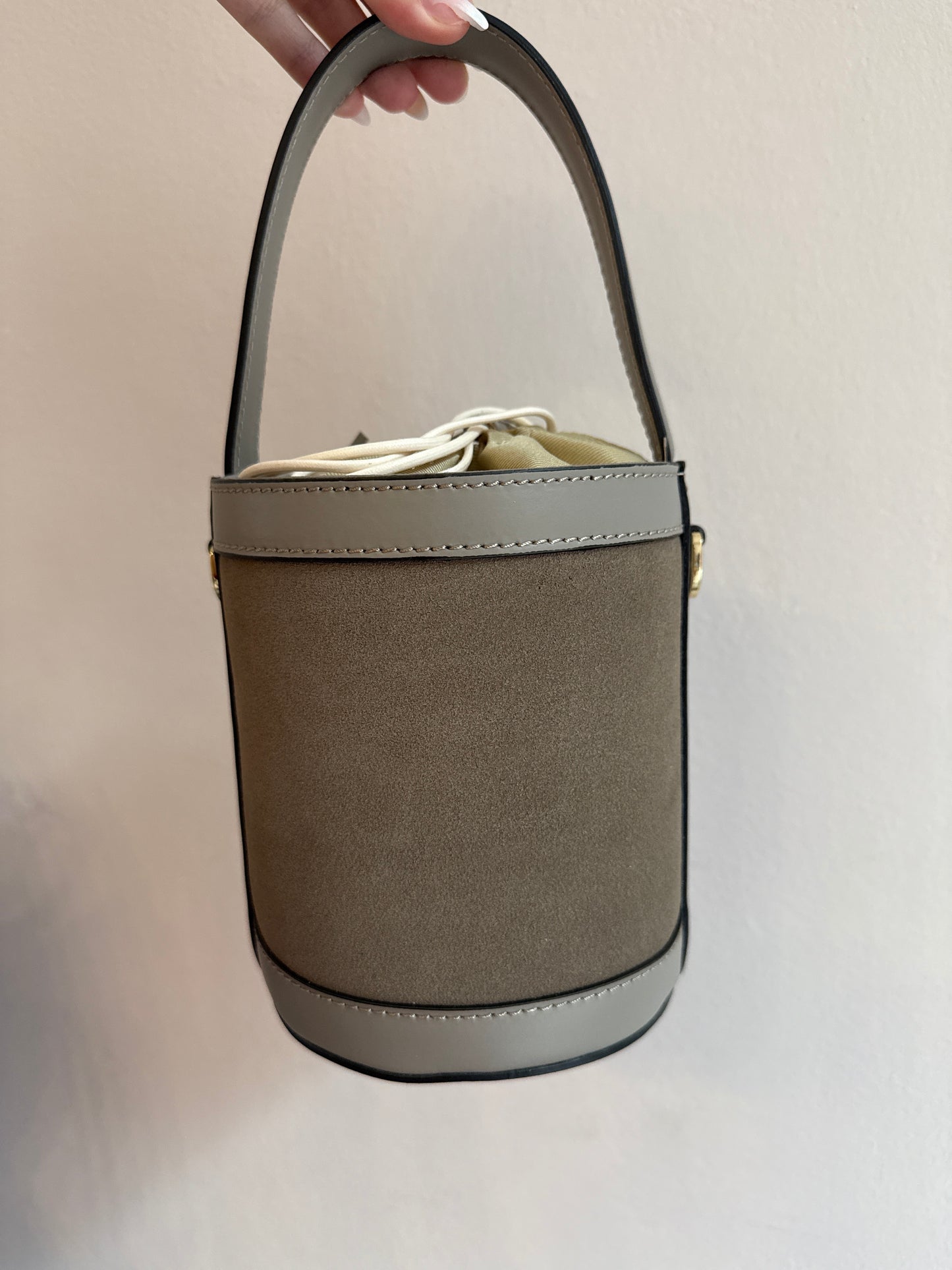 Secchiellino in suede
