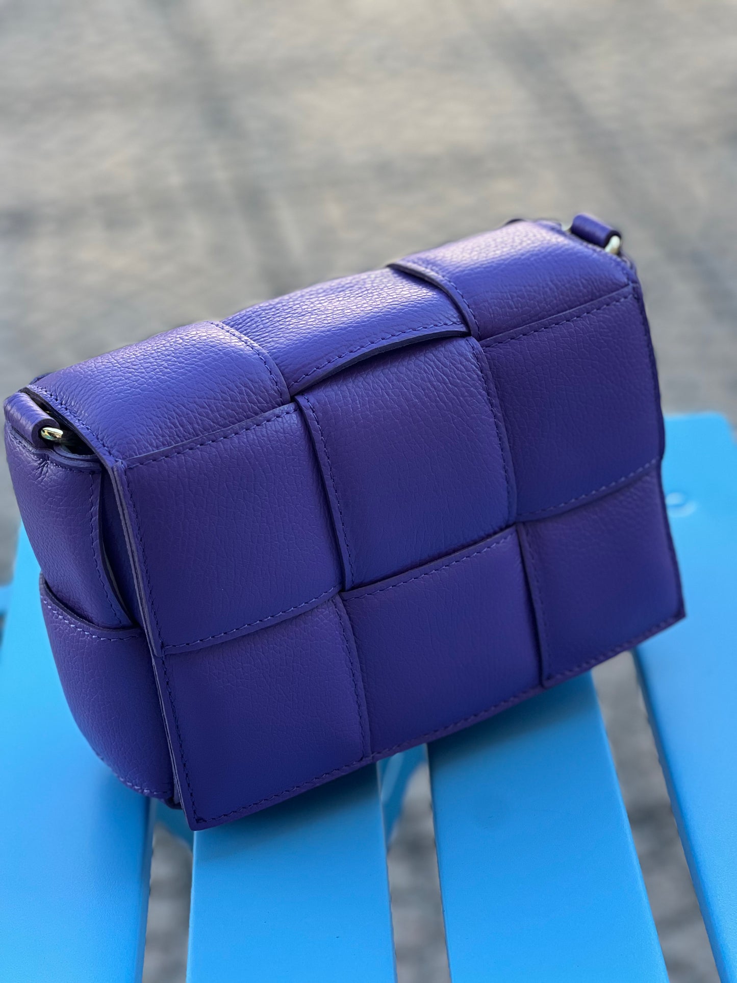 L'intrecciata in pelle