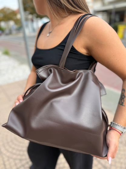 Soft bag luxury maxi