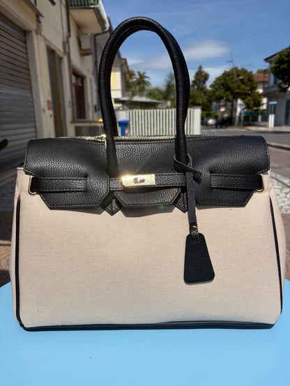 Katy canvas luxury