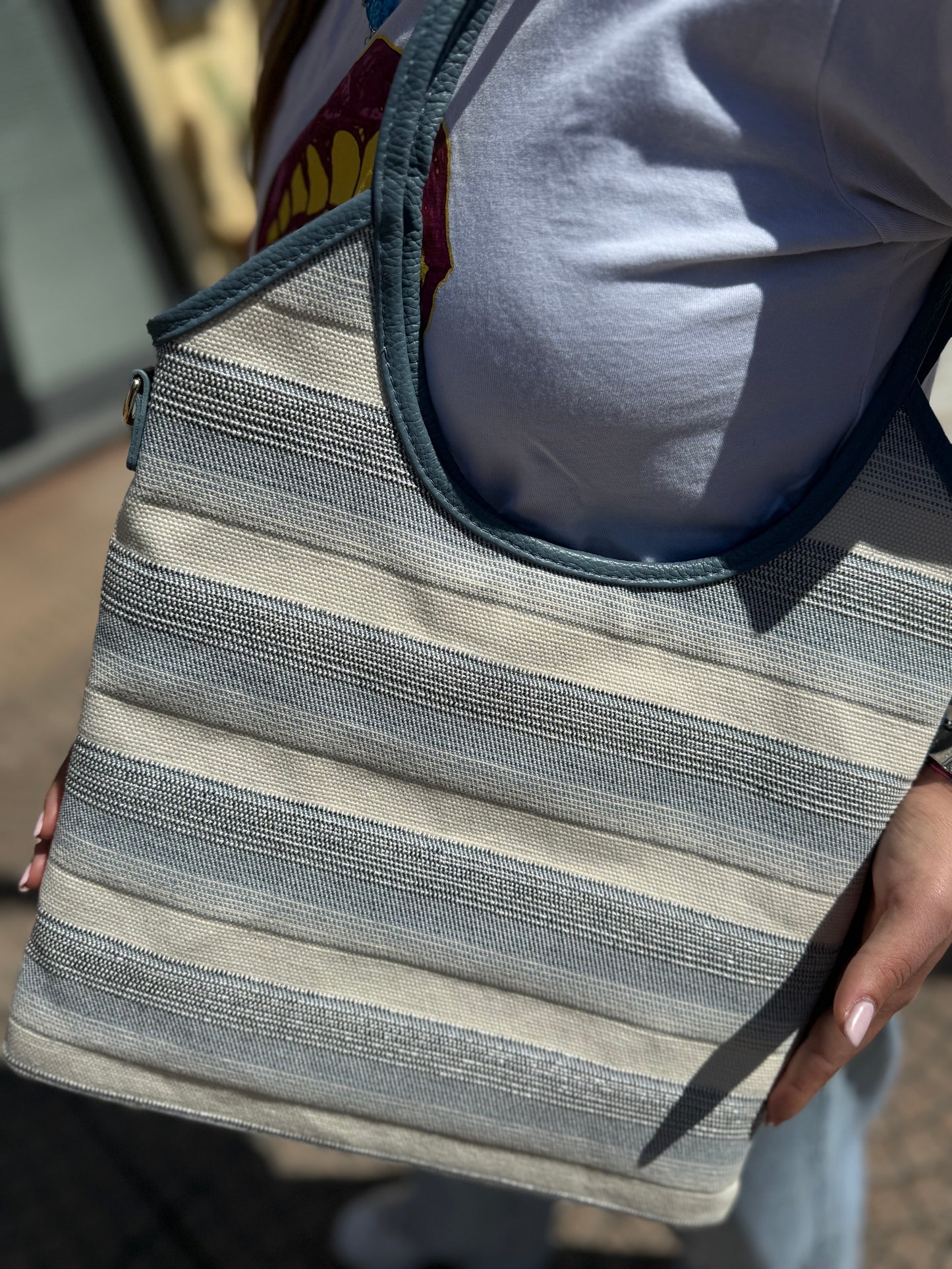 Tote slim in canvas