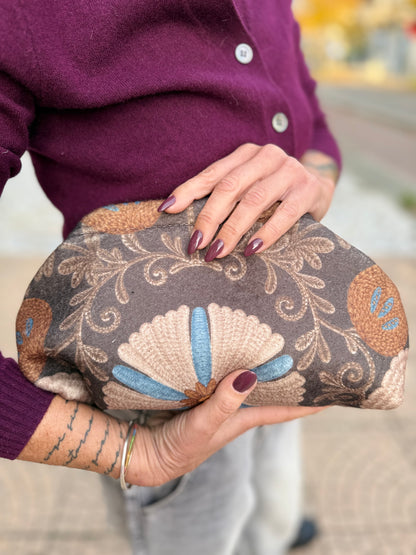 New pochette bag