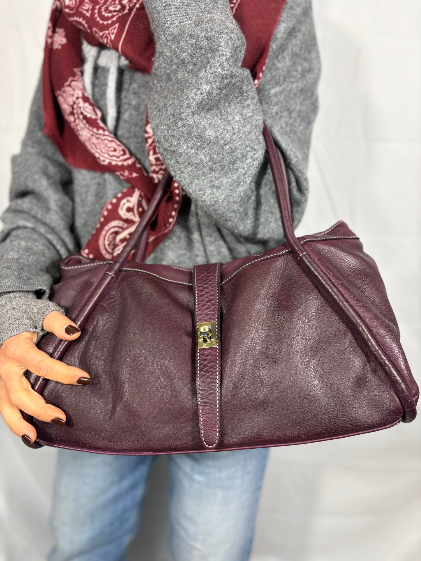 La bea in pelle