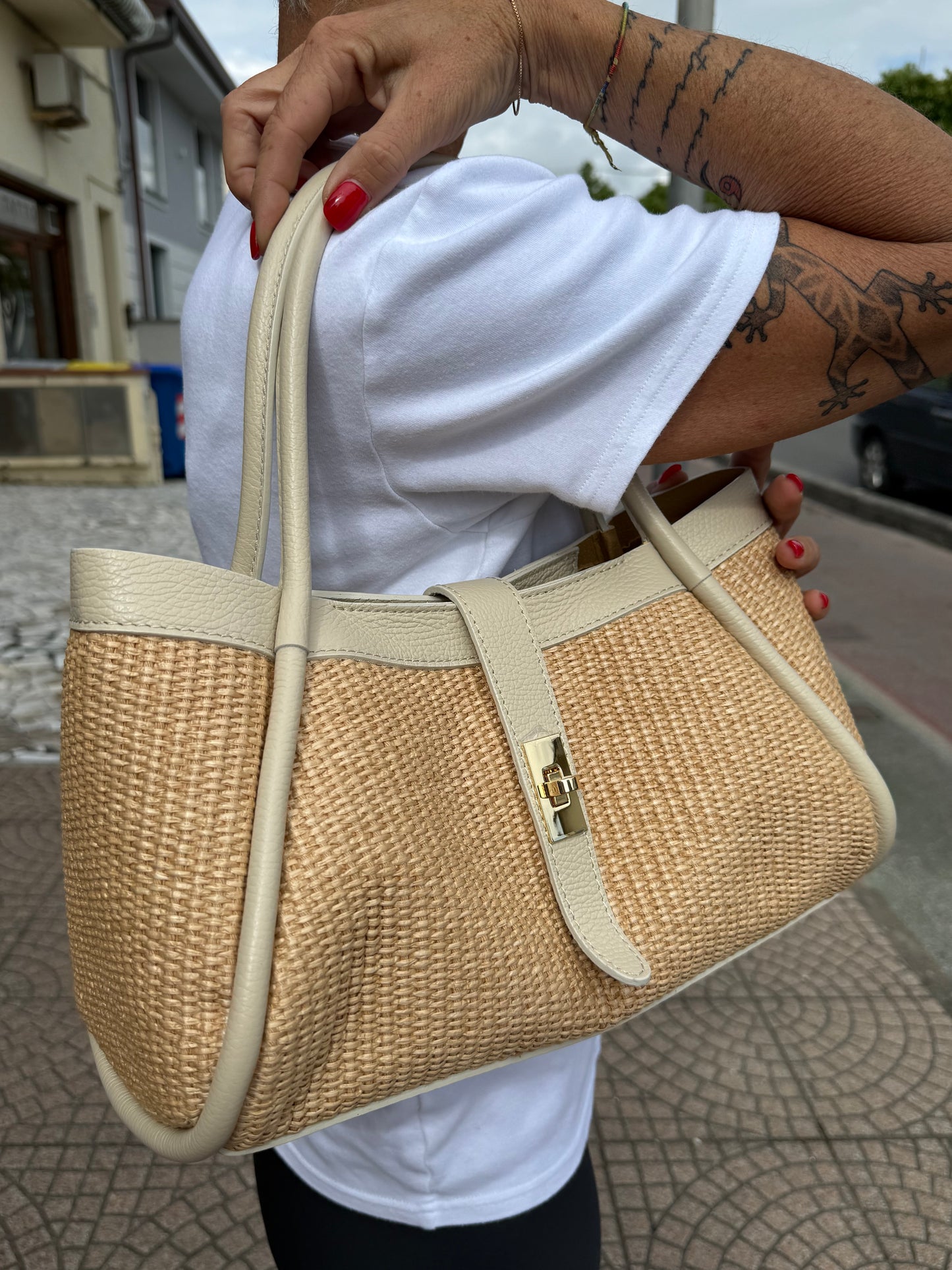 Bea midi in rafia