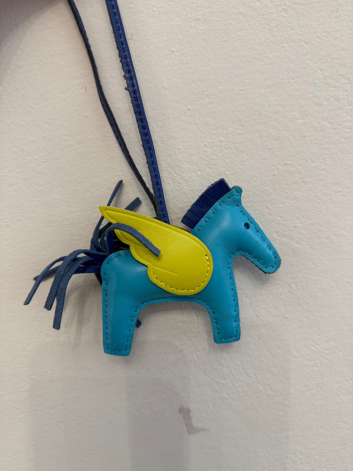 Charms cavallino alato