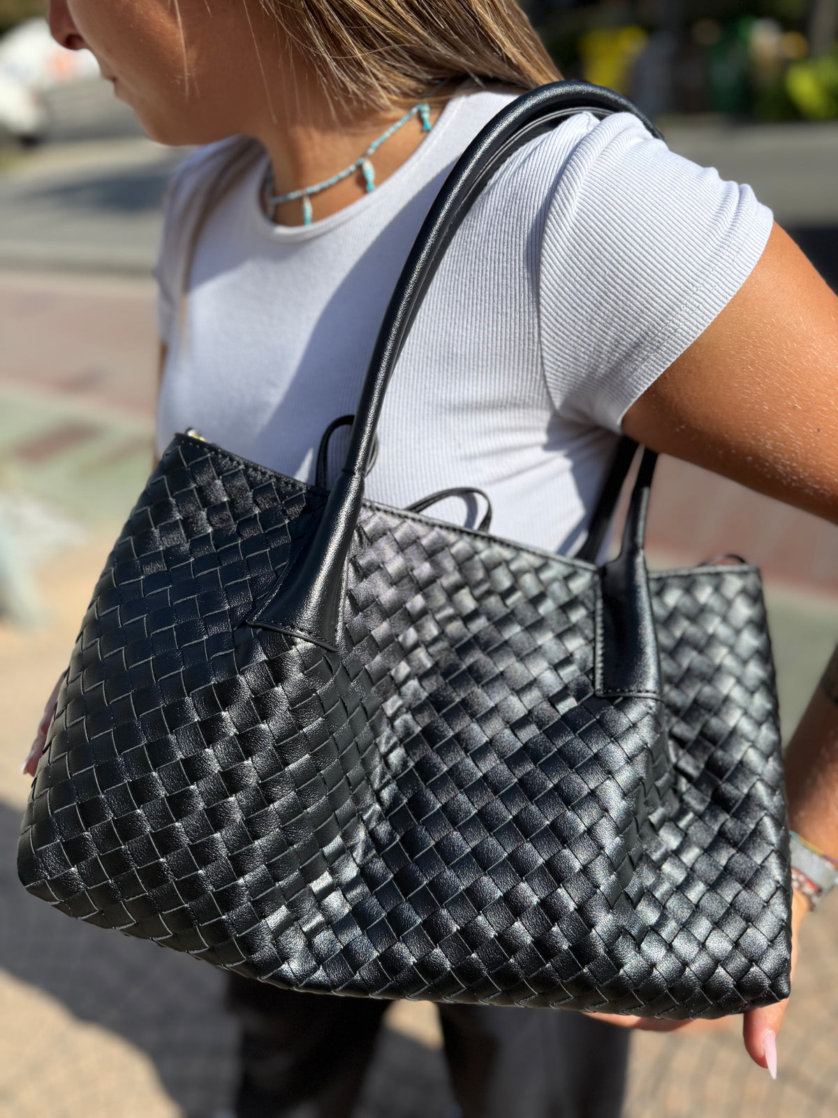 New tote intreccio midi
