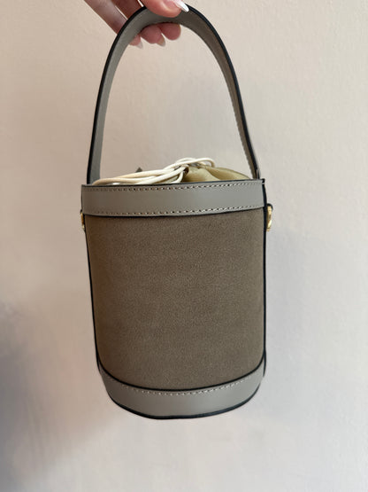Secchiellino in suede