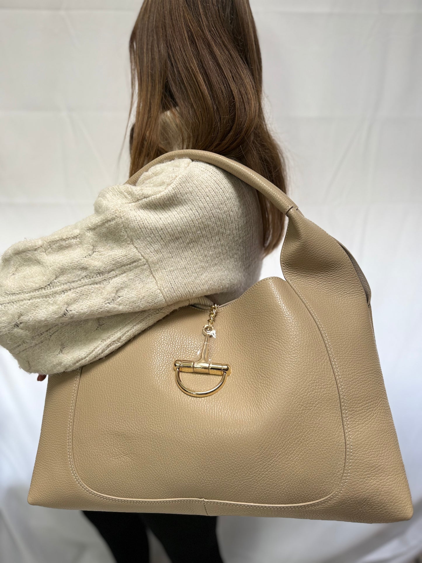 Maxi staffa in pelle