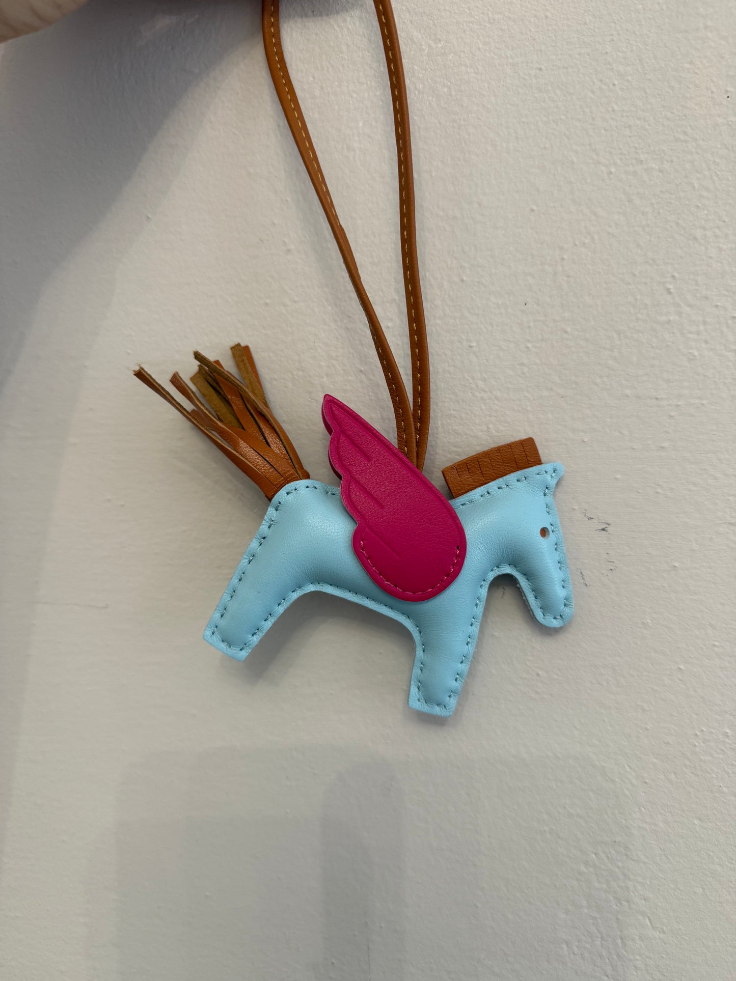 Charms cavallino alato