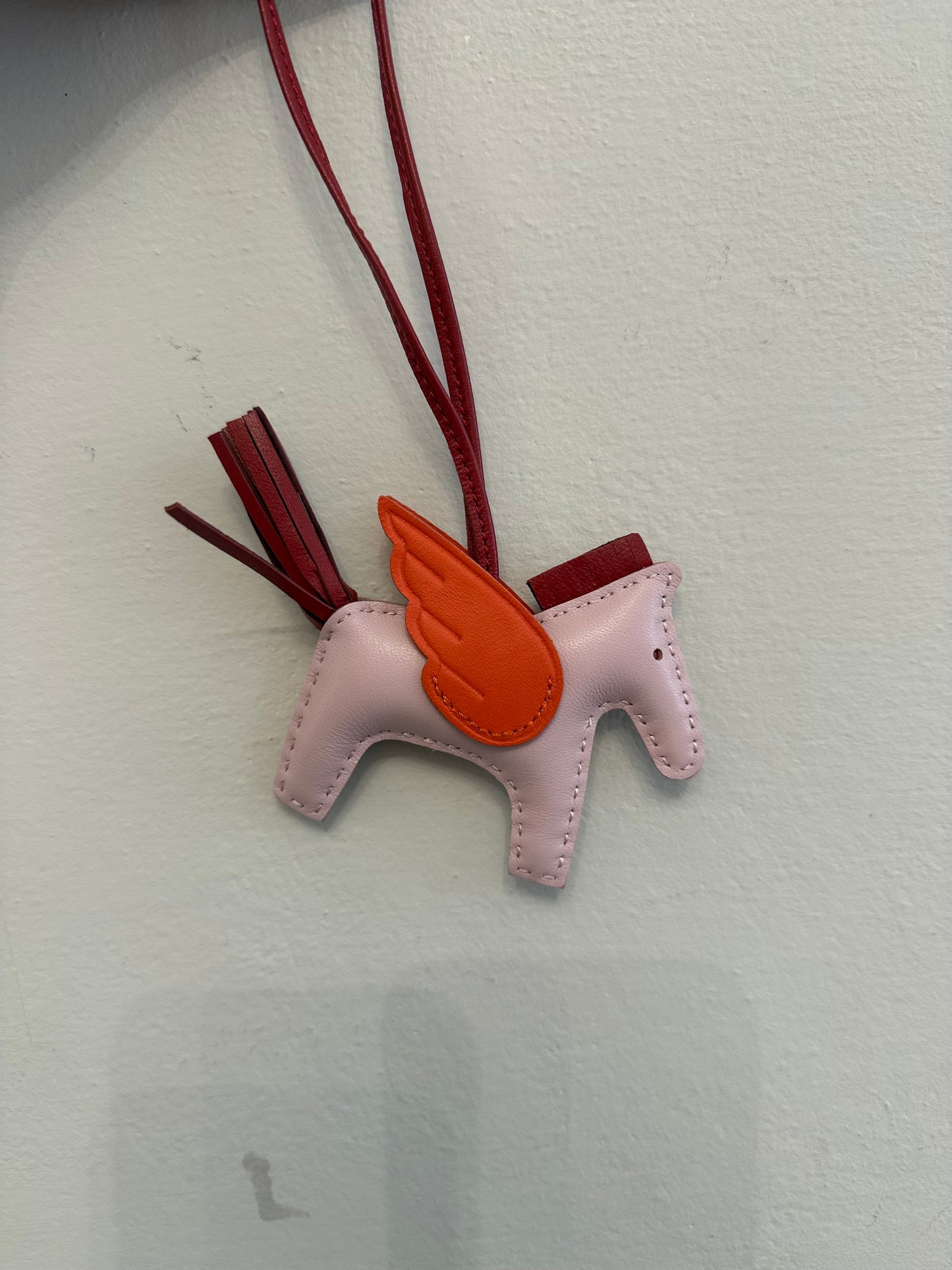 Charms cavallino alato