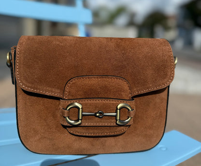 La Carlotta suede