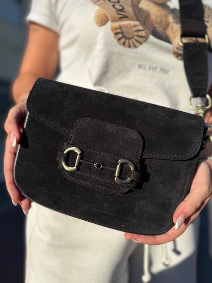 La Carlotta suede