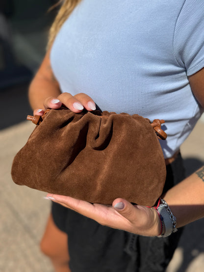 Puccina suede
