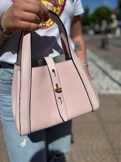Bon ton