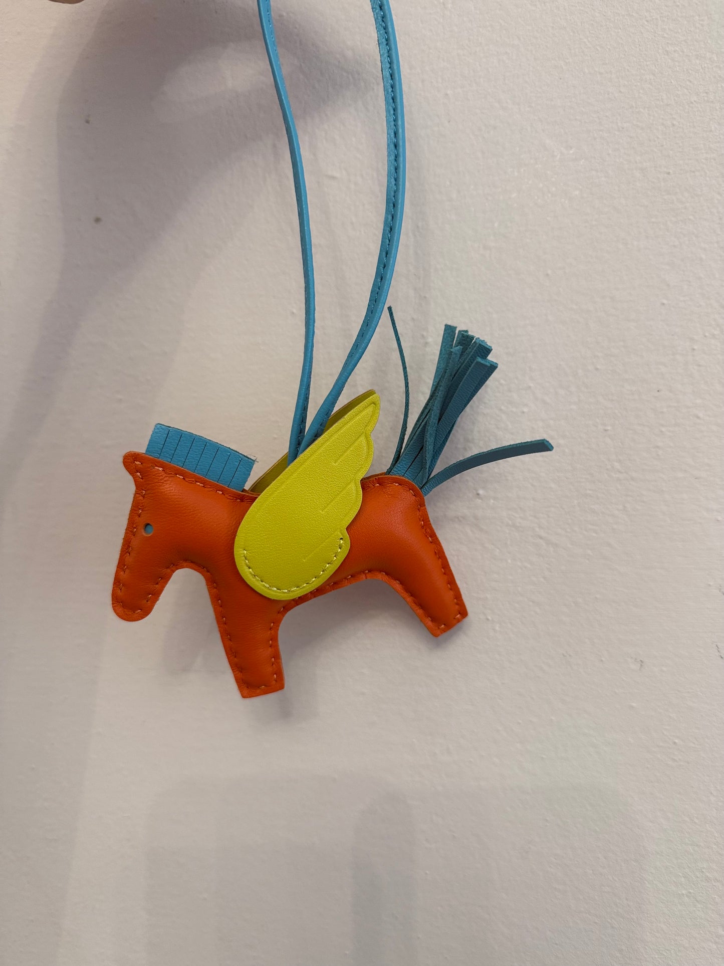 Charms cavallino alato