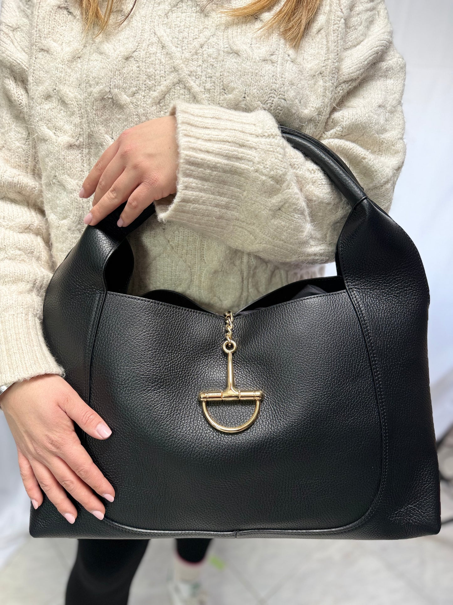 Maxi staffa in pelle