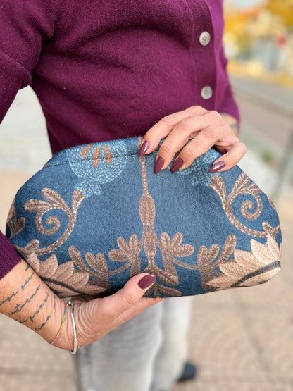 New pochette bag