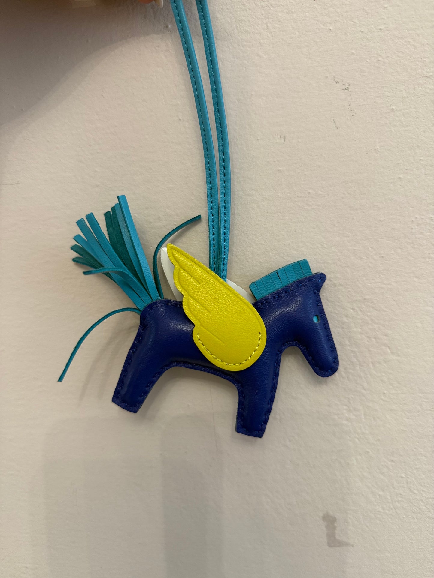 Charms cavallino alato