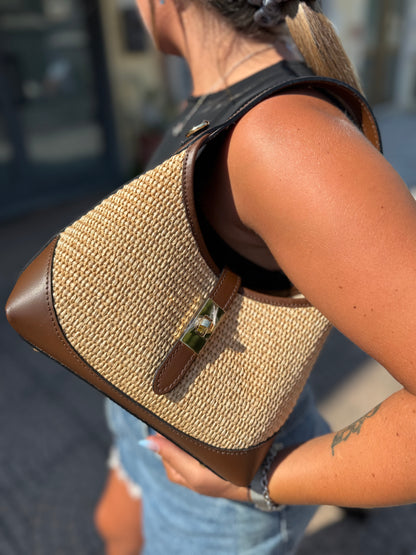 Capri bag in rafia