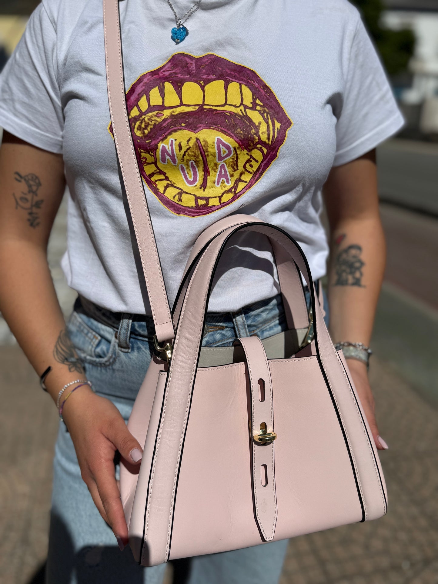 Bon ton