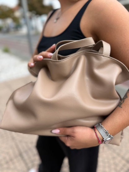 Soft bag luxury maxi